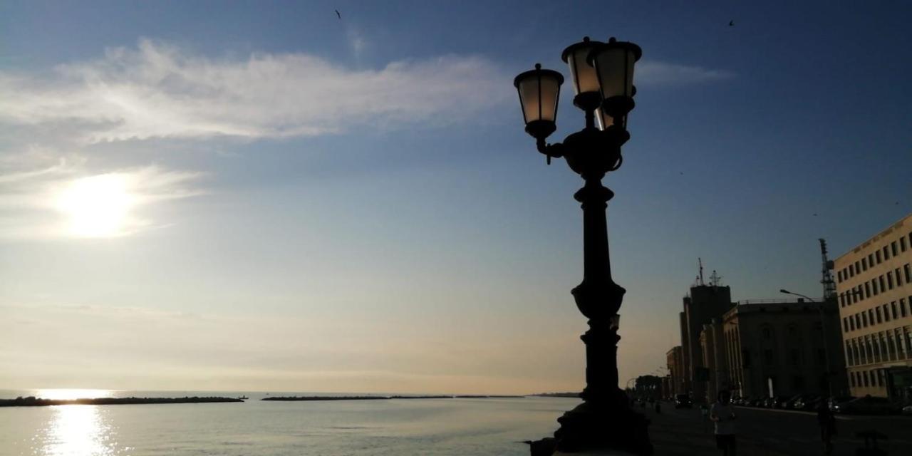 B&B La Terrazza Near The Beach Bari Exterior foto